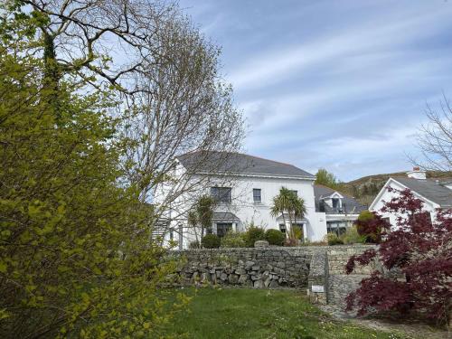 Clifden House | Property 490 - Clifden
