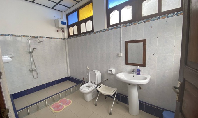 Bouvet Island Apartment | Property at the heart of stone town close to everything a minute from the beach