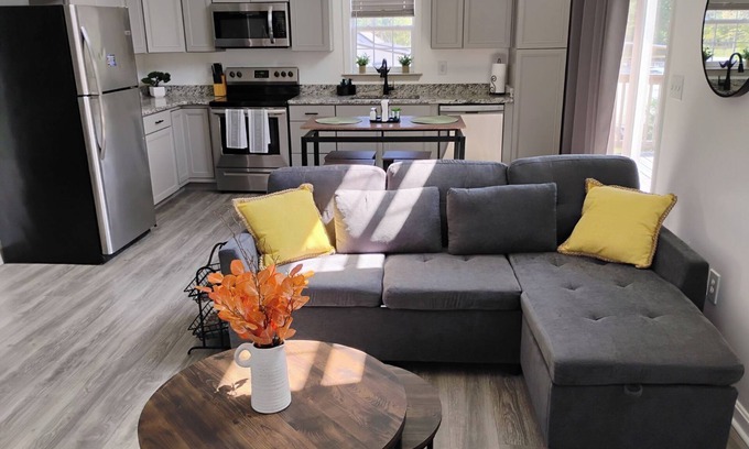 Darlington House | Property between Conowingo & Muddy Run. Ideal for anyone working the Outage.