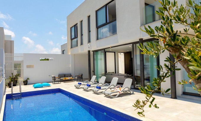 Pernera Villa | Protaras Almaria Villa 16
