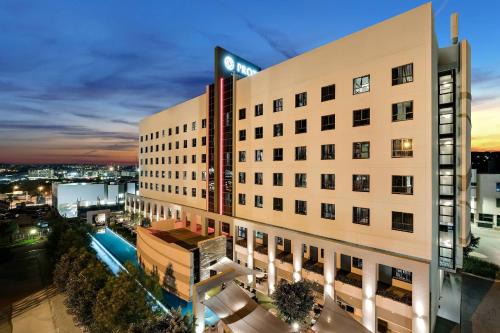 Pretoria Hotel | Protea Hotel Fire & Ice! by Marriott Pretoria Menlyn