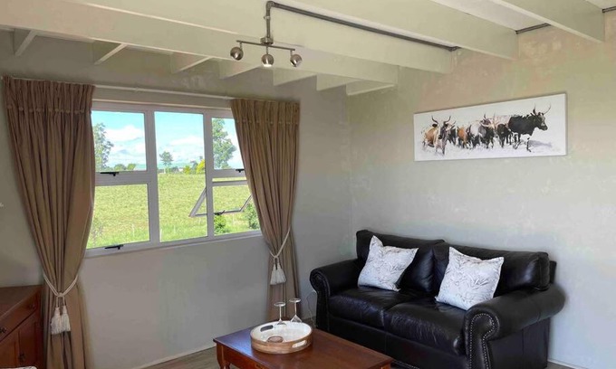 Merrivale Apartment | Protea Loft - Romantic stay - No Load shedding