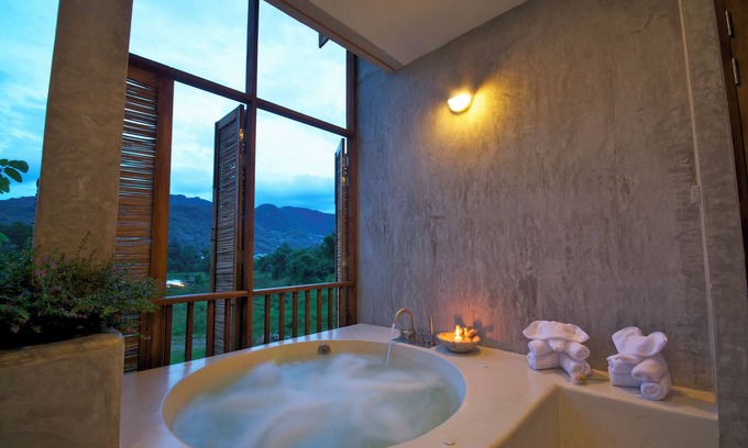 Pong Yaeng Hotel | Proud Phu Fah Maerim