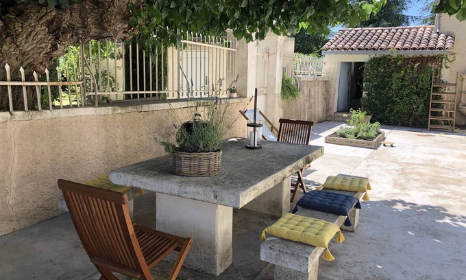 Goult House | Provencal farmhouse in the heart of the Luberon
