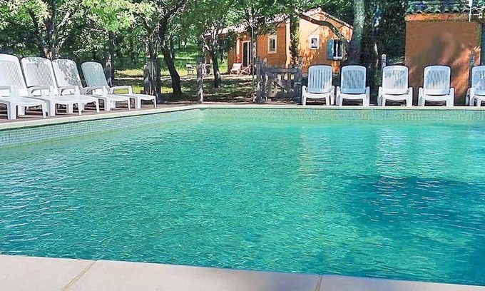 Valaurie House | Provence cottage with swimming pool. Stay in the heart of nature