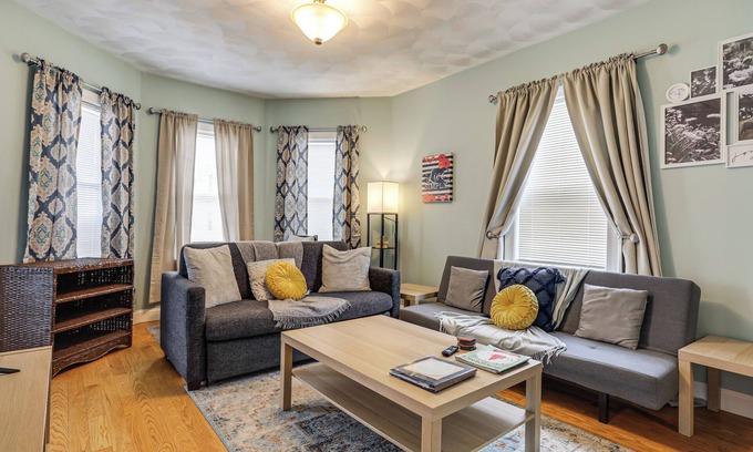 Providence Apartment | Providence Apartment 1 Mi to Brown University