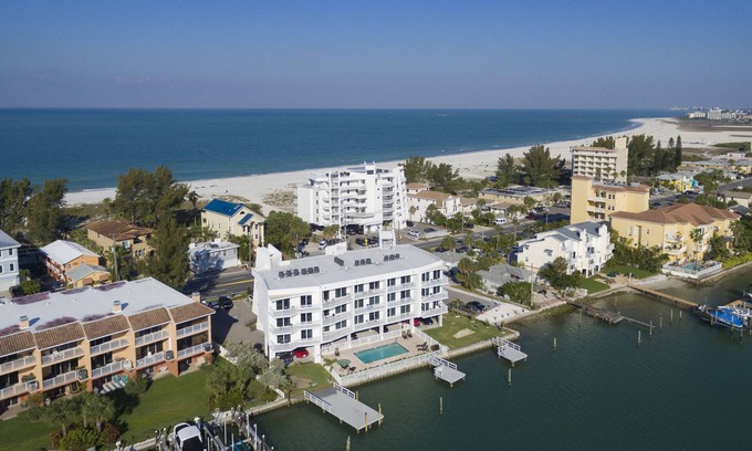Treasure Island Condo | Provident Oceana Beachfront Suites