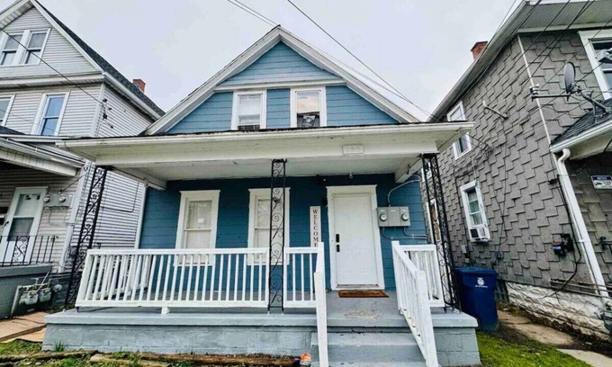 Black Rock Apartment | PTR | Charming Apt - N Buffalo near Falls & Parks!