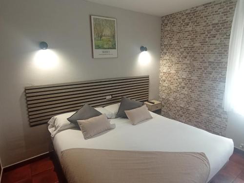 Aviles House | Puente Azud