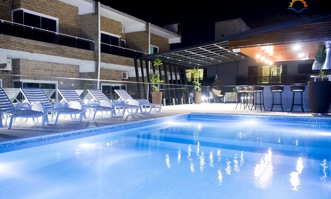 Encarnacion Hotel | Puesta del Sol by Nobile
