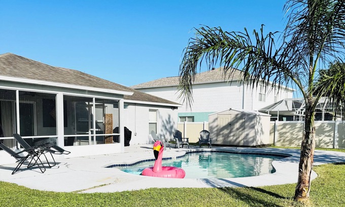 Indian Trails House | Pug Paradise – Family-Friendly Home w/Pool, Games & 15 Min to Beach