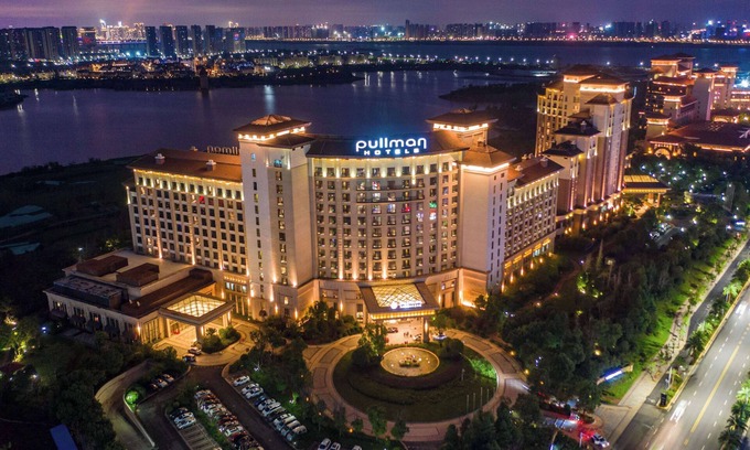 Donghu Qu Hotel | Pullman Nanchang Sunac