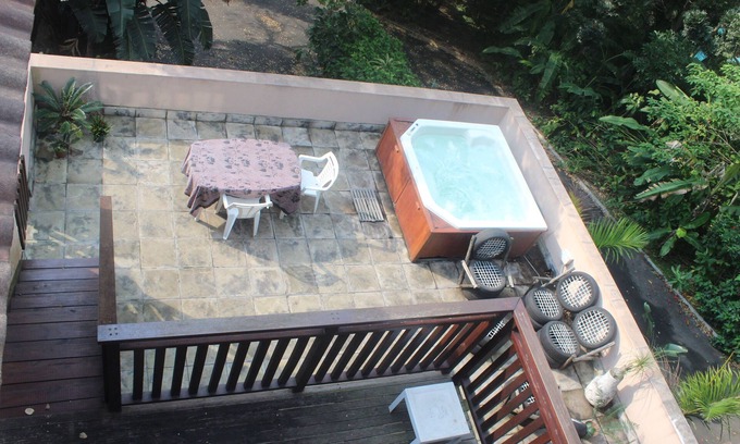 Umzumbe House | Pumula Retreat - Sunrise Room over the Indian Ocean