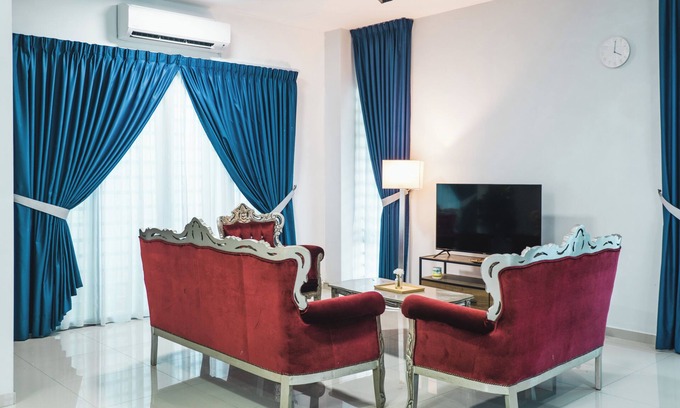 Bandar Puncak Alam House | Puncak Alam Double Storey 10pax Family Free-wifi