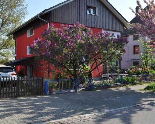 Dornwald-Untermuhl House | Punkrock Harbour Pension Bähr