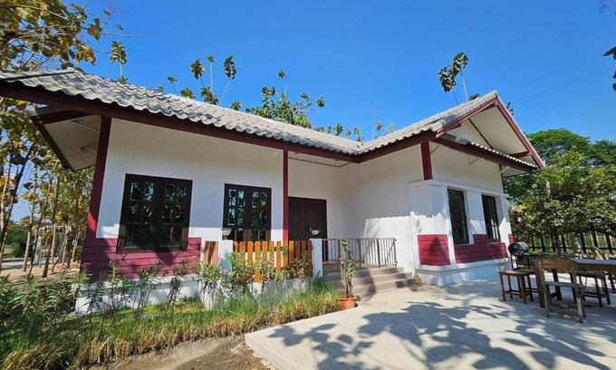 U Thong Villa | Punnattha House by Peema Villa