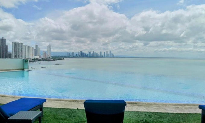 Punta Pacifica Apartment | Punta Pacífica Oceanfront apartment