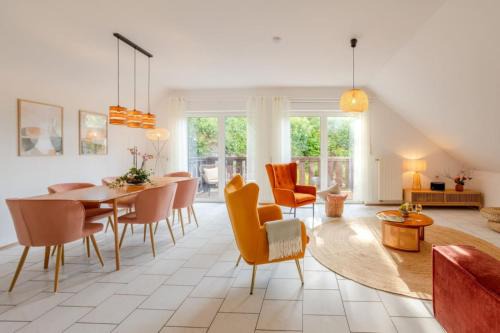 Gerolstein Apartment | Pure Chi Suite I Eifelsteig I Canvas I Balcony