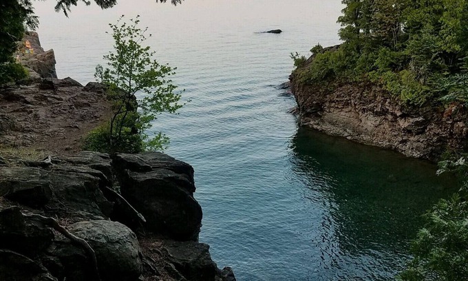 Gwinn House | PURE MICHIGAN! BEAUTIFUL ,RELAXING, LAKE FRONT, BOATING, FISHING, KAYAKING, ATV