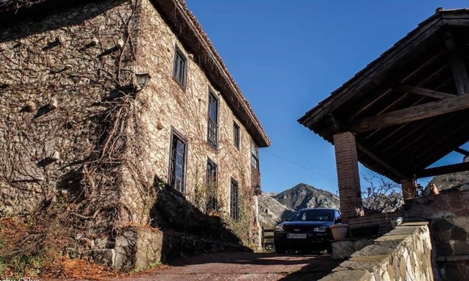 Orle Cottage | Pure nature in "La Escuela" of Orlé