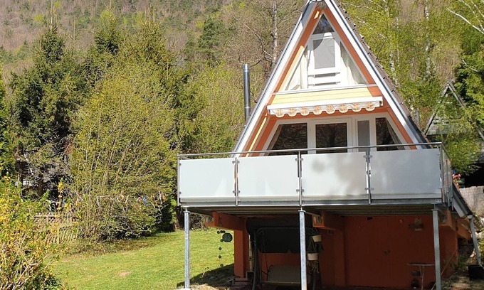 Leinsweiler House | Pure nature on 53 m² living space, 500 m² plot/fence south-facing slope