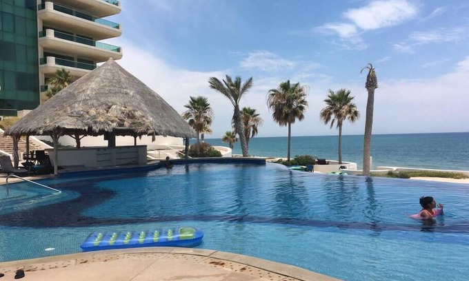 Las Conchas Condo | Pure Sand Beach Front and Stunning View Condo