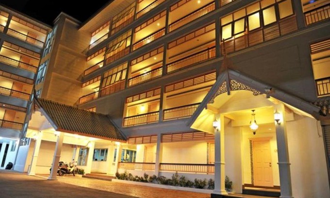 Chang Phueak Hotel | Puri Piman