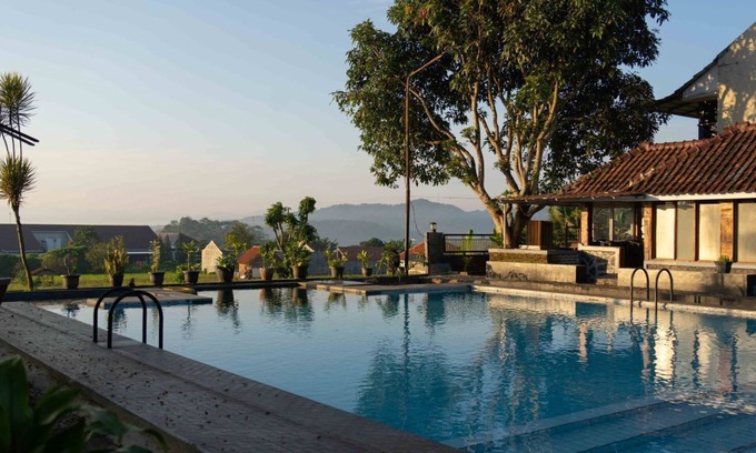 Cigugur Hotel | Purnama Mulia Hotel