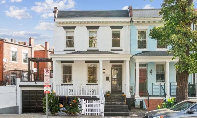 Columbia Heights Apartment | Purrfectly Cozy Cat-Themed Retreat in Columbia Heights