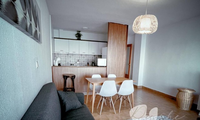 Velilla-Taramay Apartment | PUSHE Playa Velilla Beach & Tradition