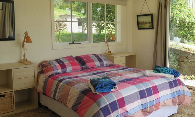 White Beach Cottage | Put your feet up and relax by the sea