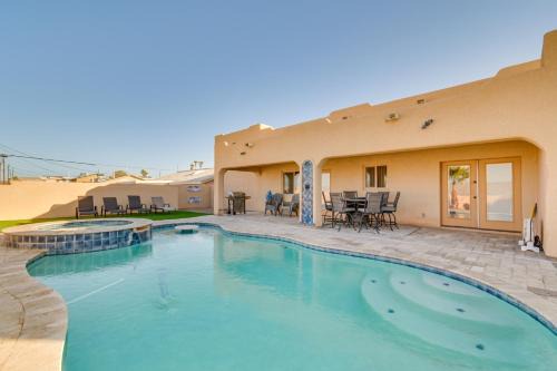 Lake Havasu City House | Putting Green and Mtn View Lake Havasu City Home!
