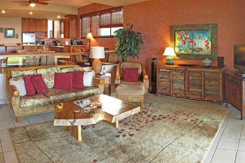 Princeville Apartment | Puu Poa 101