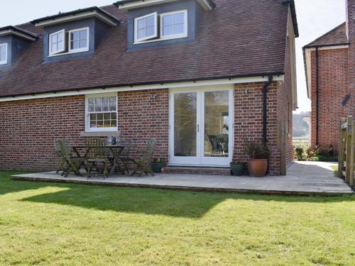 Stodmarsh House | Puxton Lodge