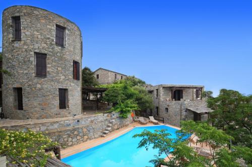 Agios Kirykos Apartment | Pyrgos Traditional Village
