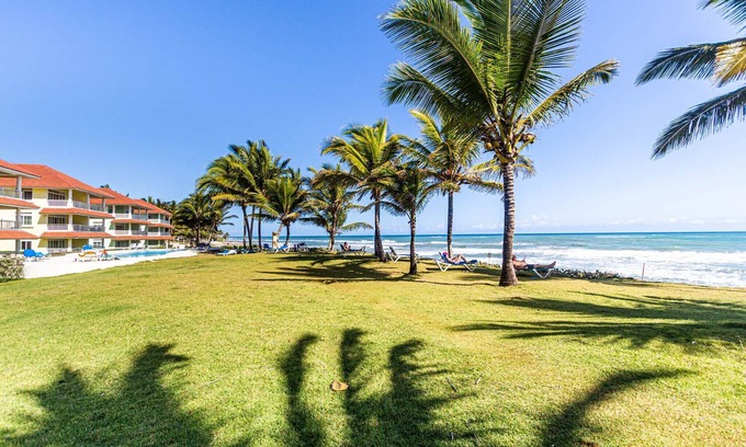 Cabarete Apartment | Q3b, Victorian Beach front, Cabarete!