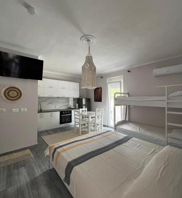 Borsh House | Qetësia Borsh
