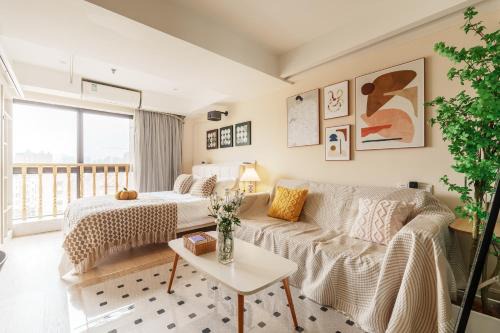 Pudong Apartment | Qiya Luxury Apartment Lujiazui Beiyangjing Subway Station Branch