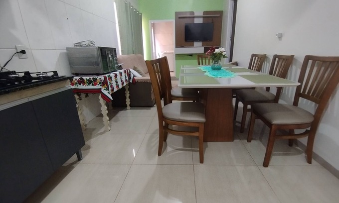 Foz do Iguacu House | Quiet house near the Rafain and Recanto hotels on BR 277, 13 minutes from Paraguay