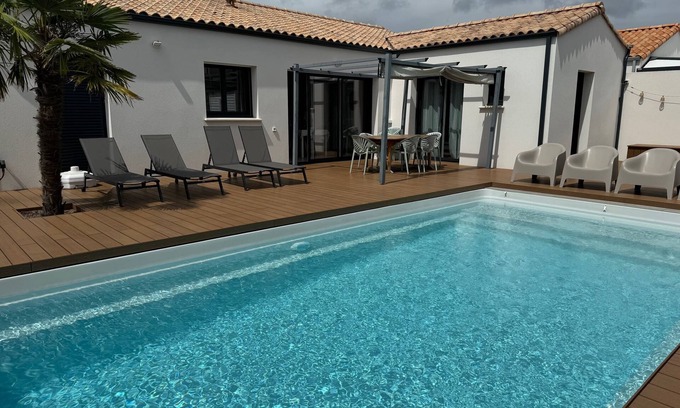 Saint-Vincent-sur-Jard House | Quai Ouest - Élégante maison avec piscine