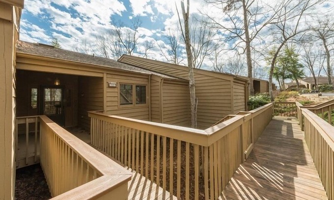 Lake Lure House | Quail Cove 1608 at Rumbling Bald