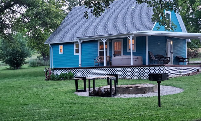 Milo Other | Quaint 3 Bedroom Farmhouse near Lone Grove, Oklahoma