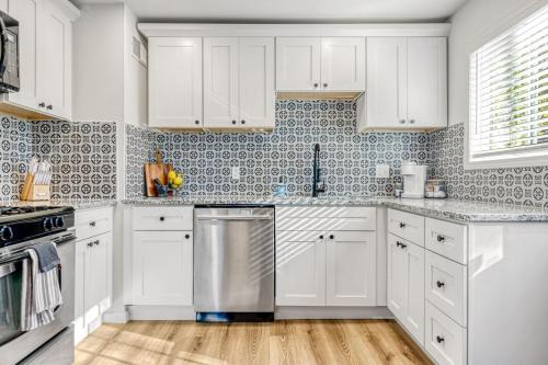 Wentzville House | Quaint 3 Bedroom Wentzville Retreat