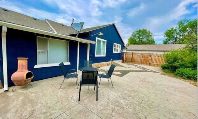 Loveland House | Quaint Bungalow Steps From Lake and Down Town