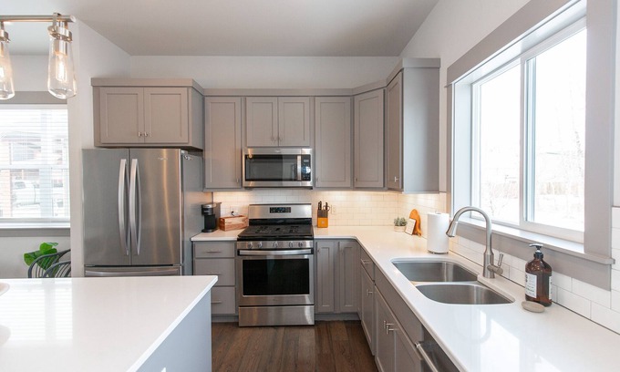 Four Corners House | Quaint Cottage in 4 Corners