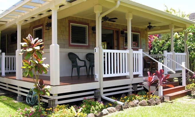 Hanalei Cottage | Quaint Cottage TVNC#5100 in heart of Hanalei, beach easy walk, 465/night, 2 pple