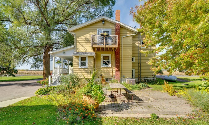 Watertown House | Quaint & Family-Friendly Watertown Farmhouse!