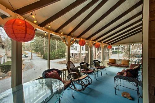 Mount Gretna Heights House | Quaint Gretna Getaway Cottage with Screened Porch!