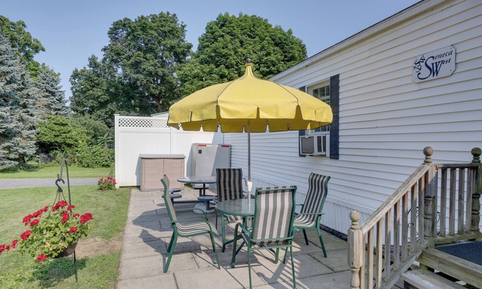 Lakemont House | Quaint Lakemont Retreat: 1 Mi to Seneca Lake!