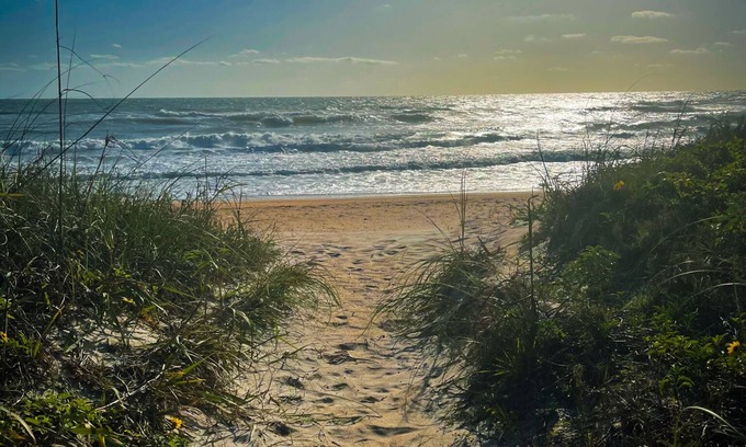 Ormond-by-the-Sea House | Quaint Ormond By the Sea House - short walk to Beach